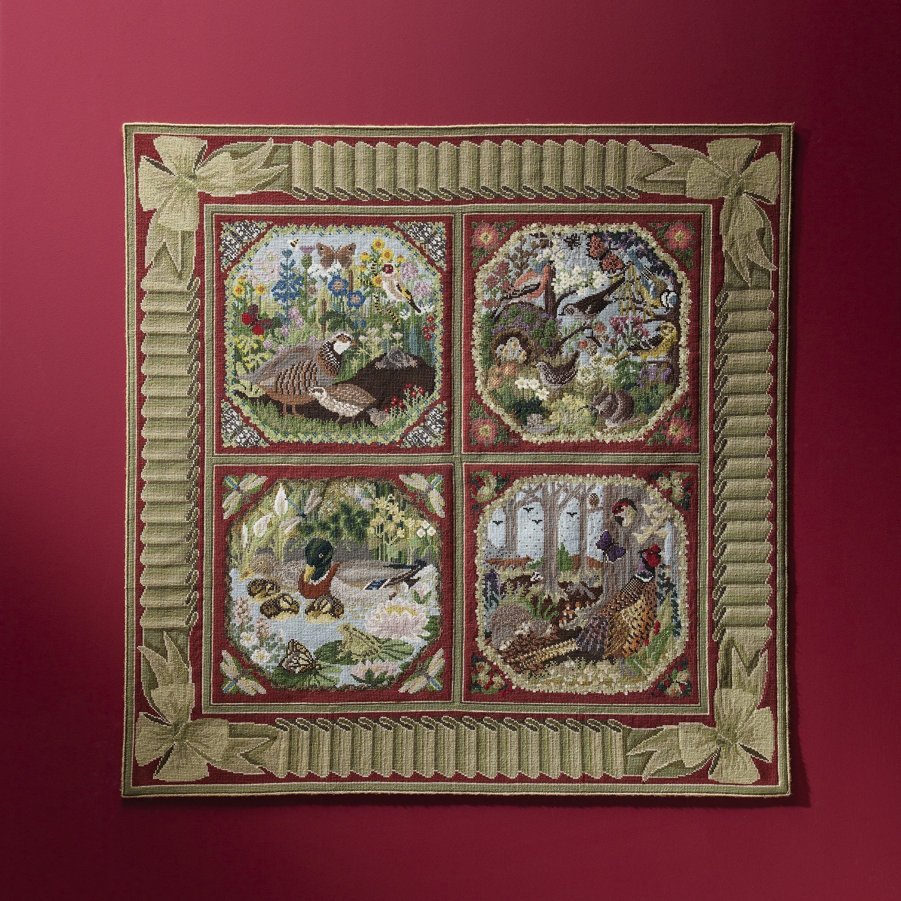 Ribbon and Bow Border Carpet Border Elizabeth Bradley Starter Kit (Four Corners) Green Cream